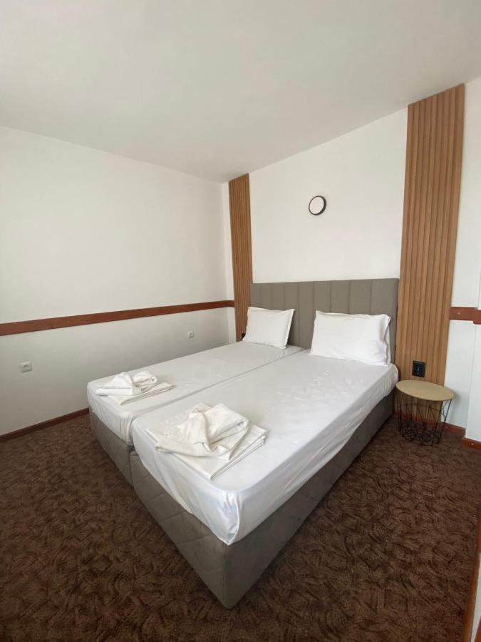 Хотел М1 Hotel พรีมอร์สโก ภายนอก รูปภาพ